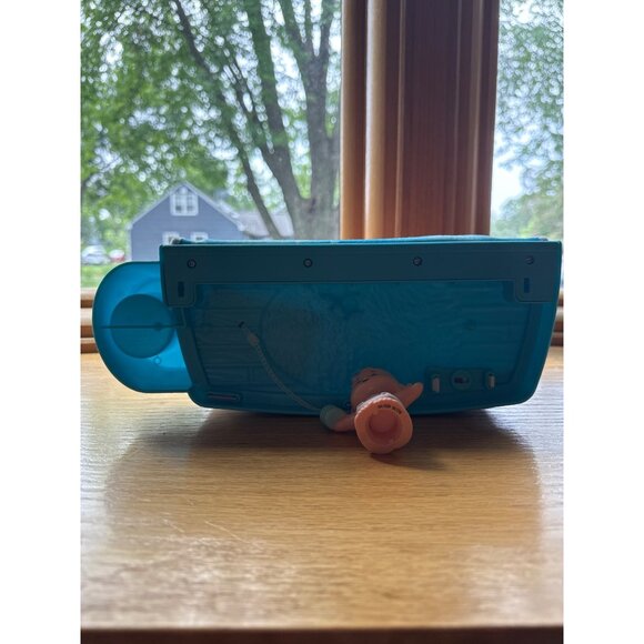 Fisher-Price Little People Cuddle & Play Nursery Toy With Accessories - Picture 8 of 9